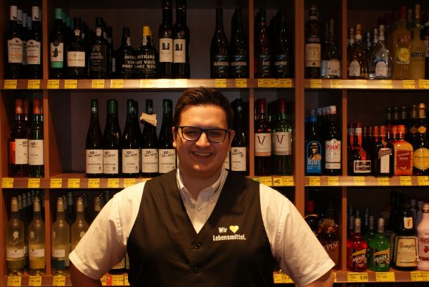 TOBIAS BENSCH - INHABER